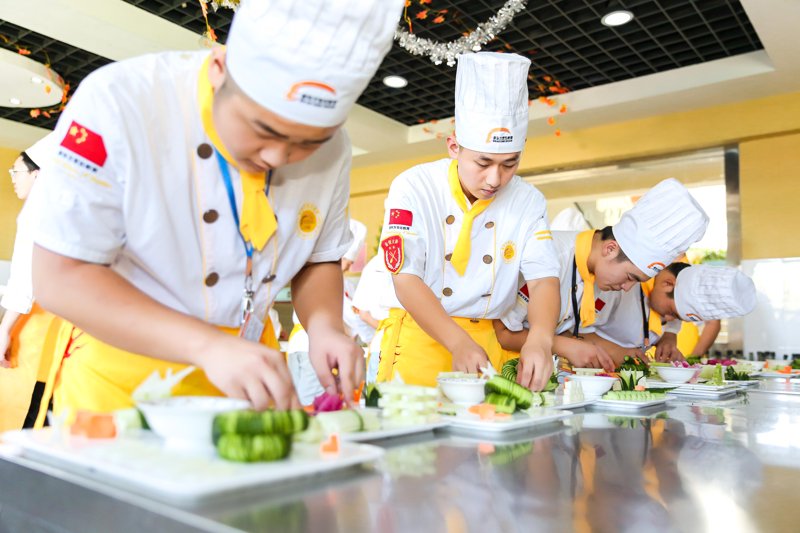 南方爱迪技工学校:培养技能型人才的新希望